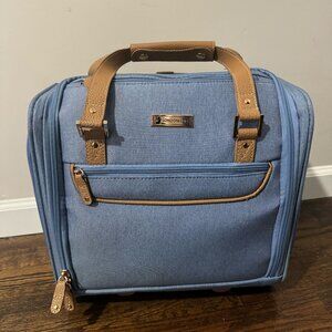 London Fog Paddington 15" 2-Wheel Under the Seat Carry On Bag